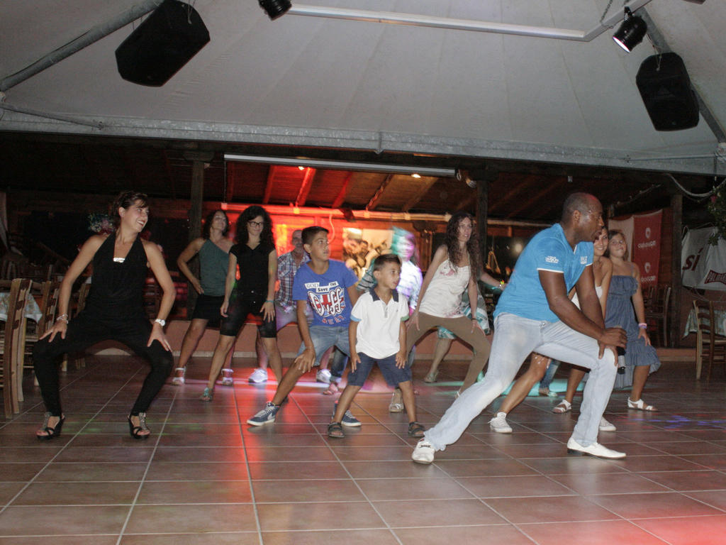 ואלדוריה Marina Manna Hotel And Club Village מראה חיצוני תמונה