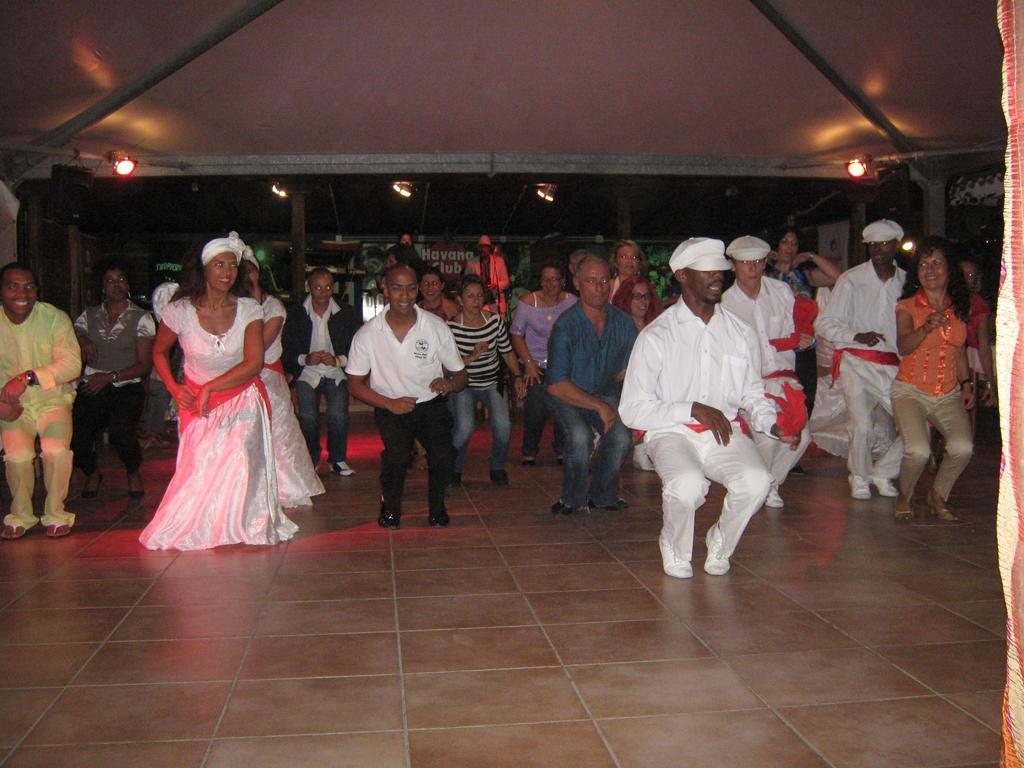 ואלדוריה Marina Manna Hotel And Club Village מראה חיצוני תמונה